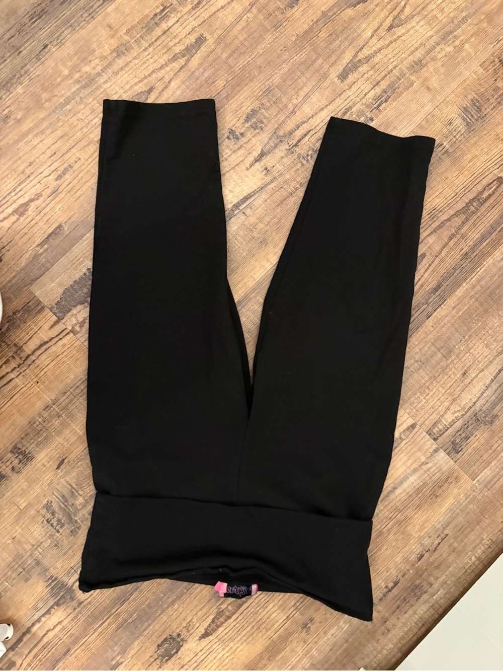 Edikted Black Fold-Over Waist Capris